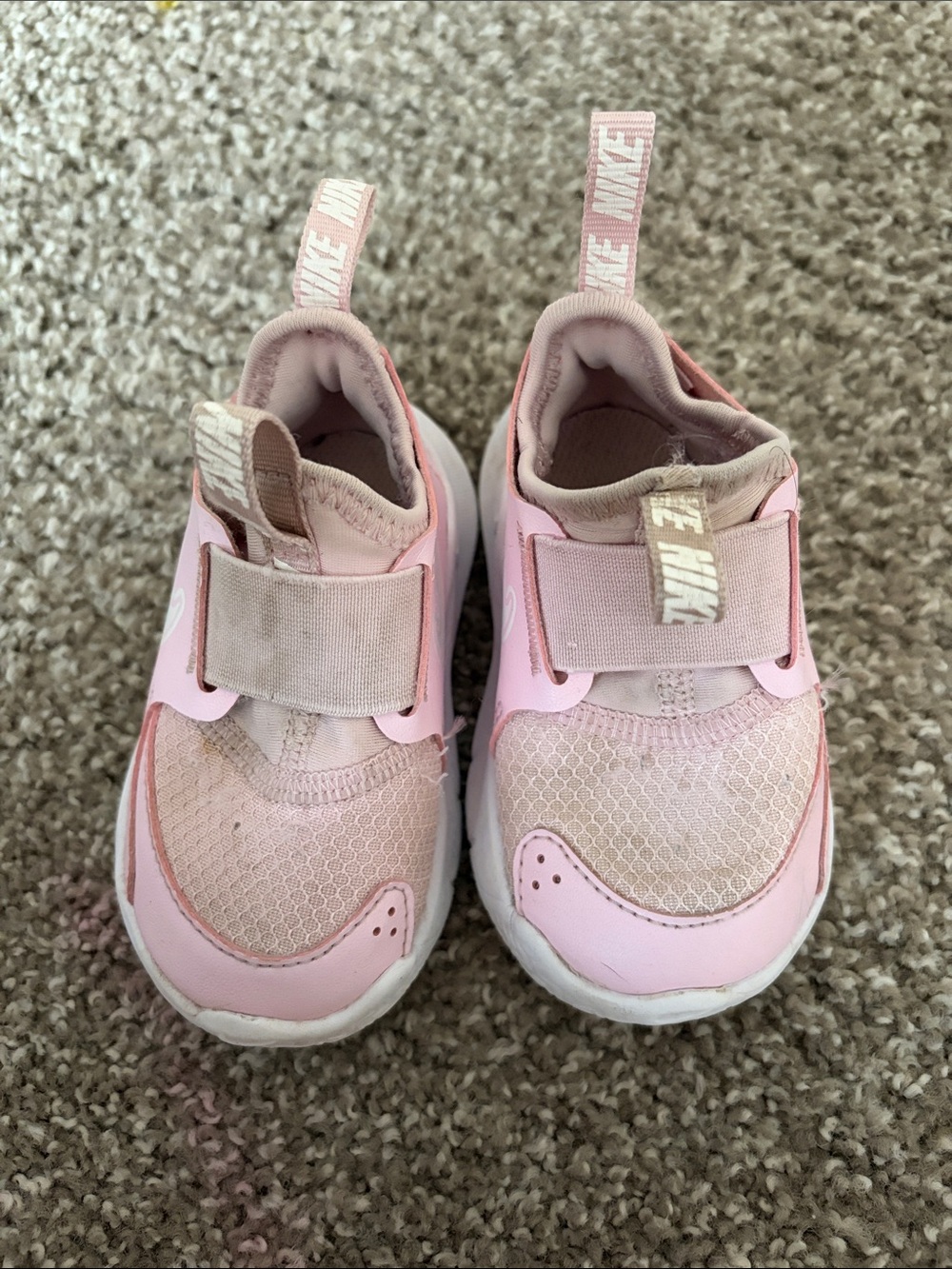 Nike Kids Pink Hook-and-Loop Athletic Sneakers